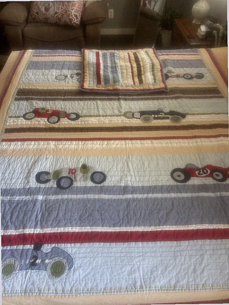 POTTERY BARN KIDS Race Car Twin Size Quilt & pillow sham