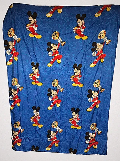 Vintage 90's Disney Mickey Mouse Champion Race car Bed Spread Comforter 82x60