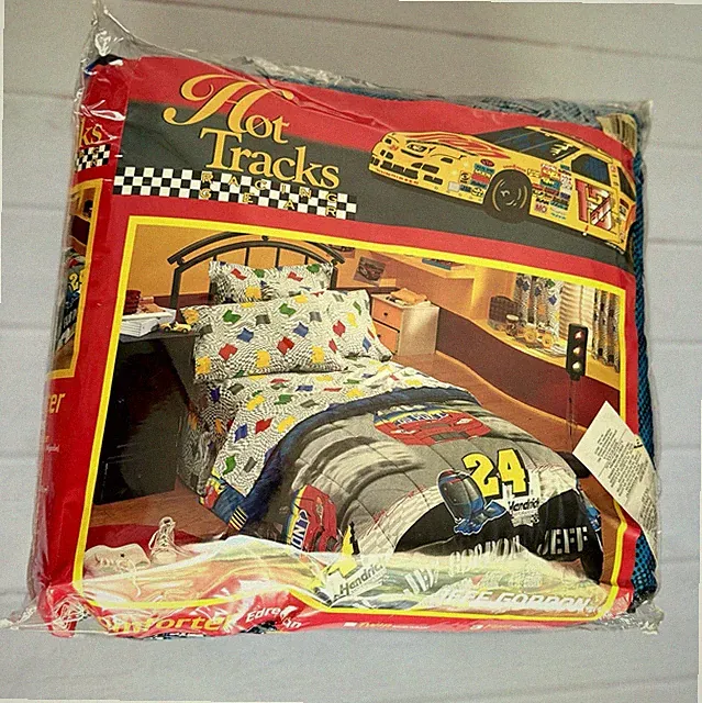 Vintage Hot Tracks Racing Gear Jeff Gordon NASCAR Full Comforter Race Car NEW